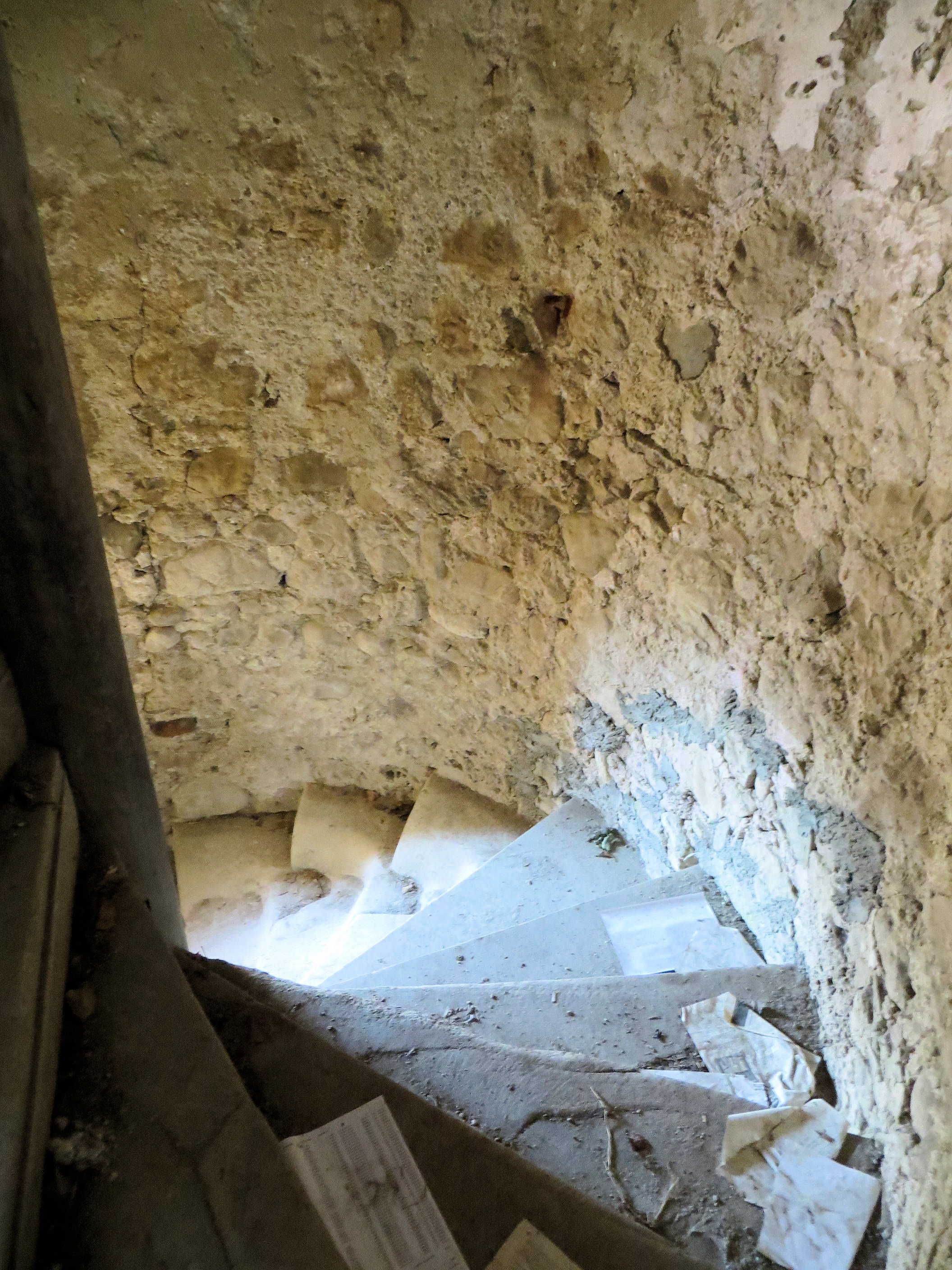 chateau2021_10.jpg chateau2021_10.jpg