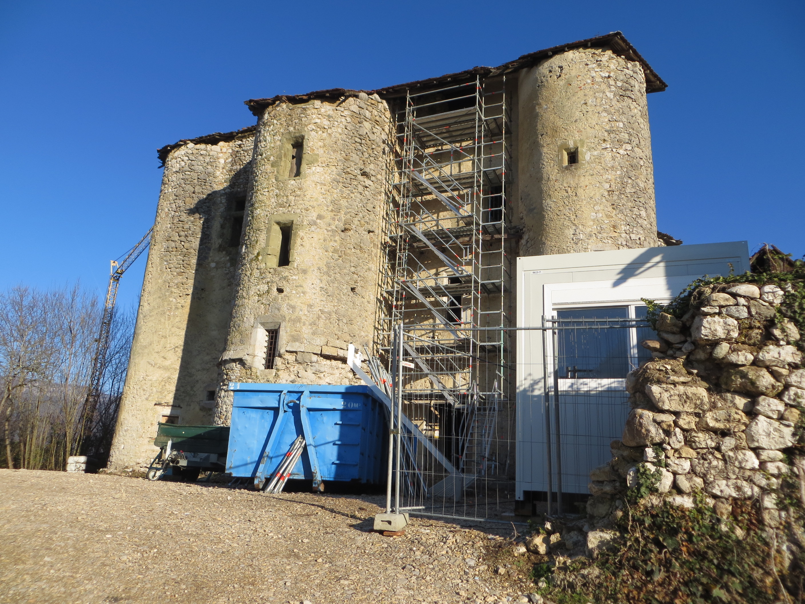 chateau2021_23.jpg chateau2021_23.jpg