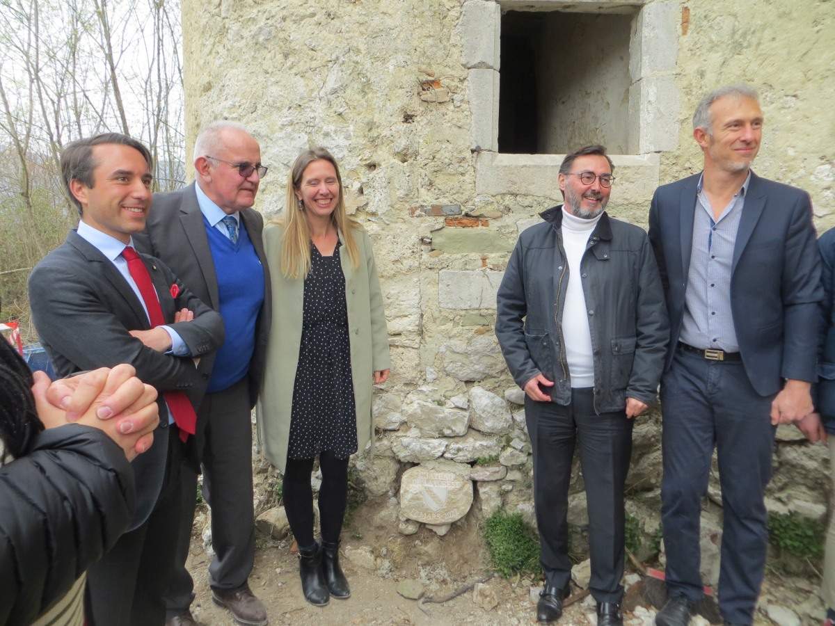 chateau2022_31.jpg chateau2022_31.jpg