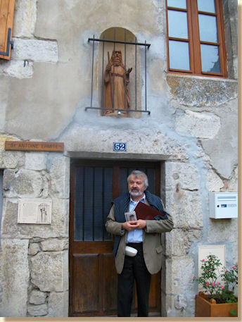03.jpg 03.jpg
